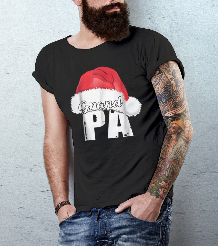 Grandpa Christmas Santa Hat Family Matching T-Shirt