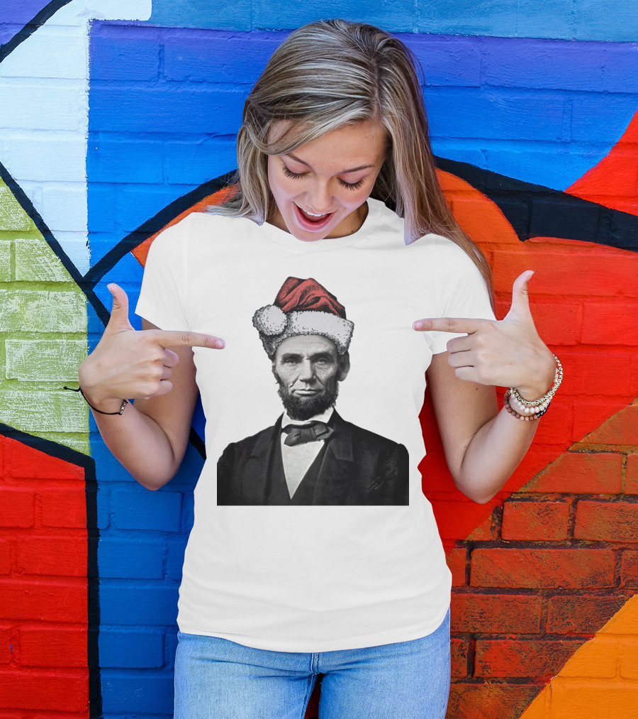 Abraham Lincoln Santa Hat T-Shirt