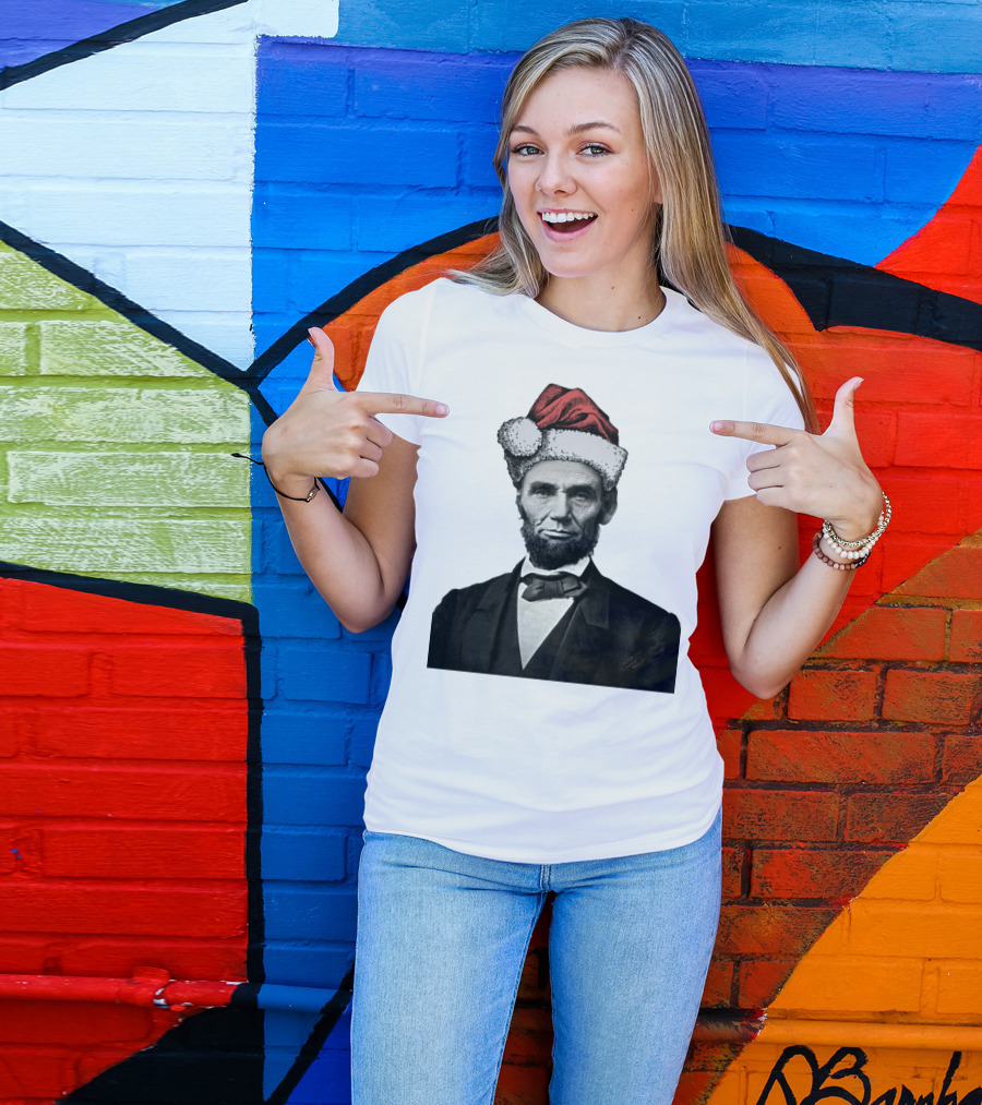 Abraham Lincoln Santa Hat T-Shirt