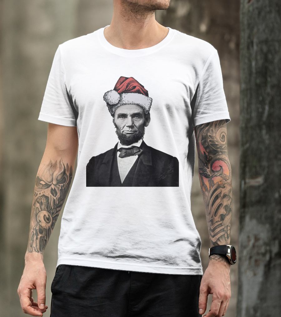 Abraham Lincoln Santa Hat T-Shirt