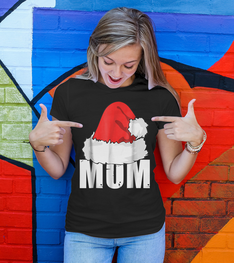 Mum Christmas Santa Hat Family Matching T-Shirt