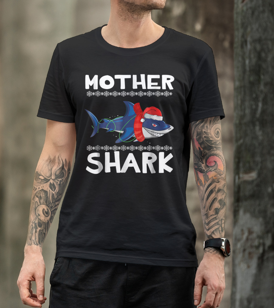 Mother Shark Ugly Christmas Sweater Santa Hat Family T-Shirt