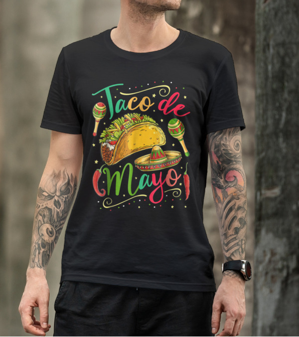 Taco De Mayo Cinco De Mayo Festive Maracas Sombrero Peppers T-Shirt