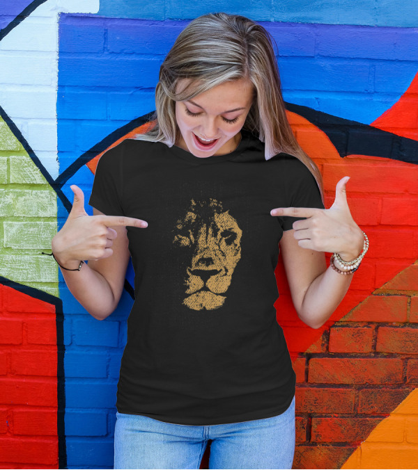 Lion Head Hand Drawn Textured T-Shirt