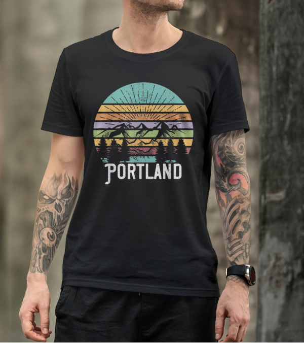 Portland Oregon Vintage Mountain Sunset 70's Forest Scene T-Shirt