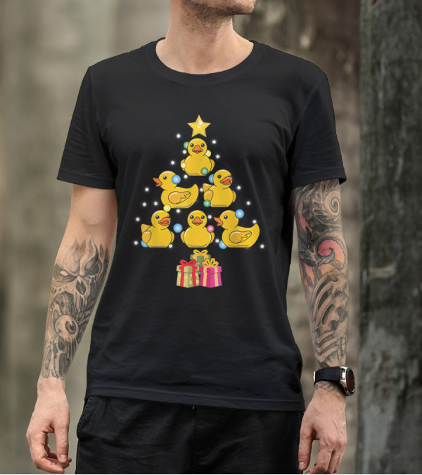 Rubber Duck Christmas Tree With Star And Presents T-Shirt