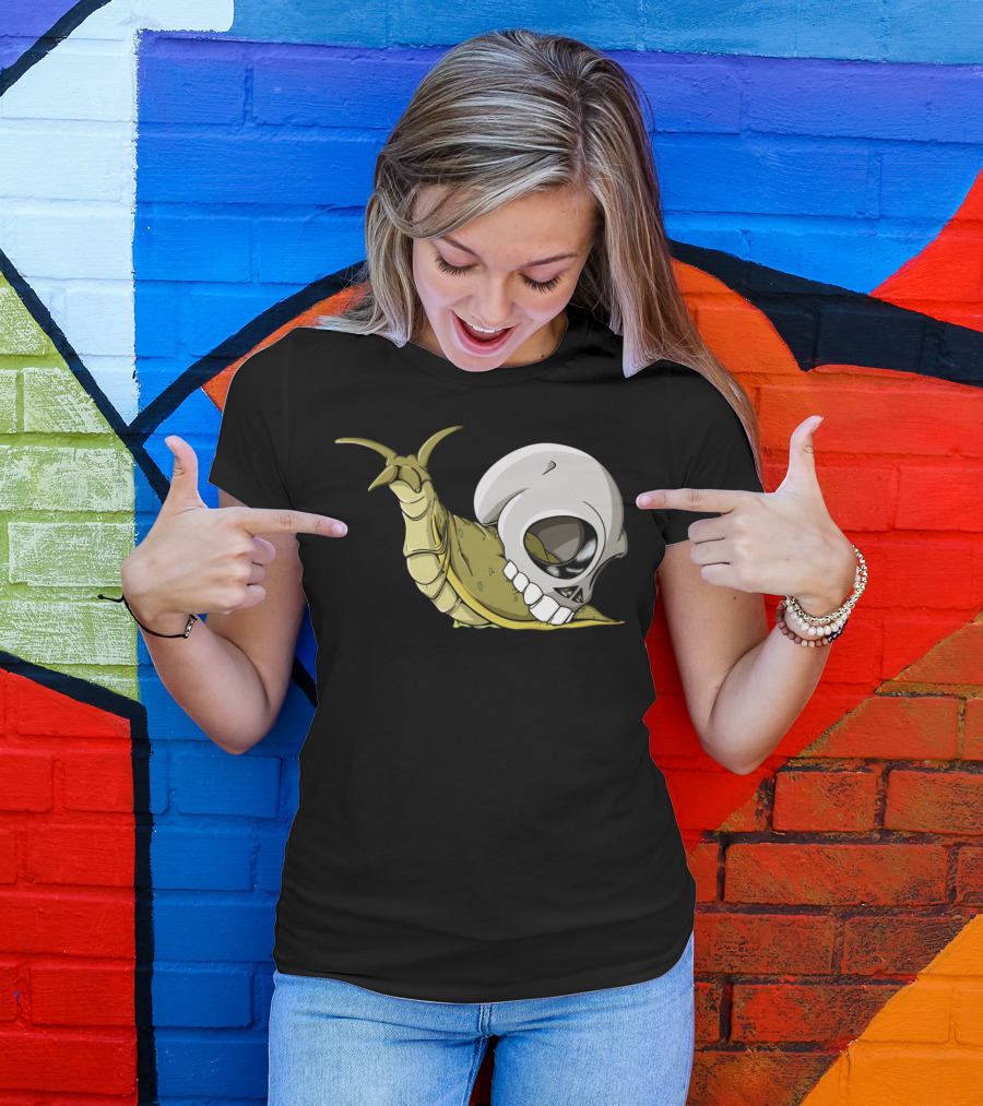 Skullug Funny Mix Skull With Slug Shell T-Shirt