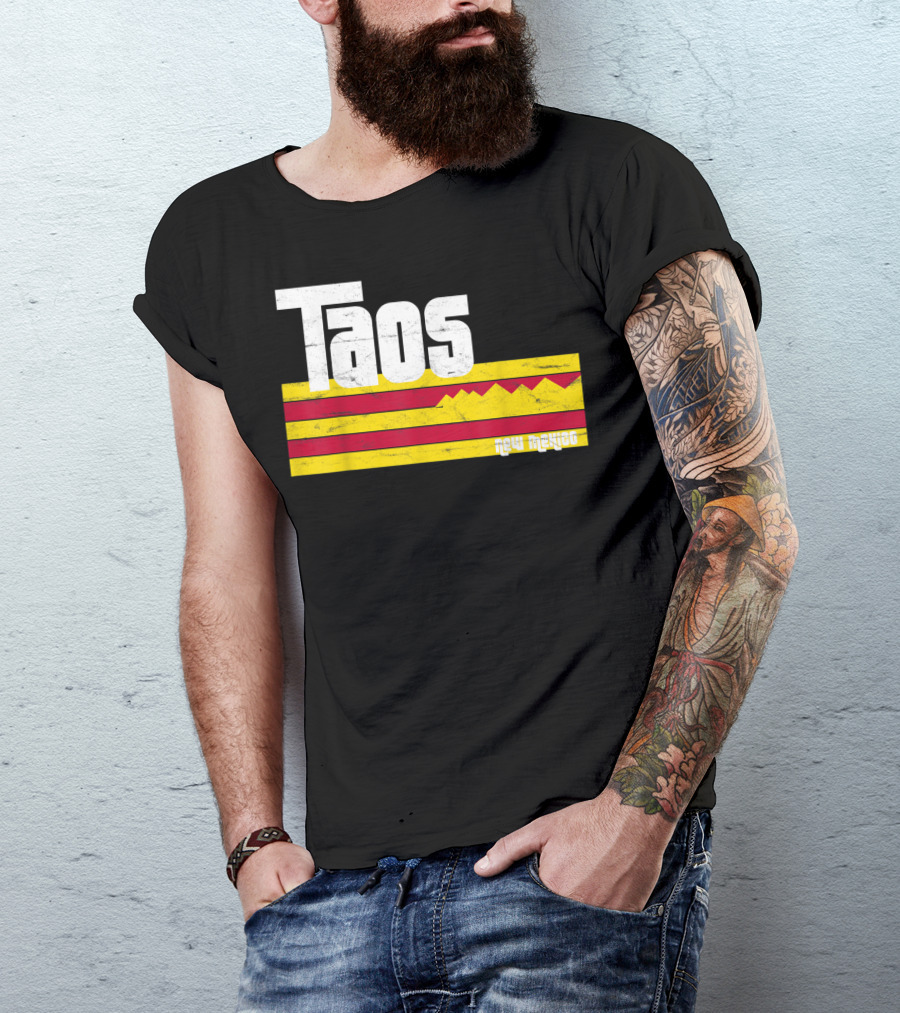 Taos New Mexico Vintage Mountain Stripes Skiing Hiking T-Shirt