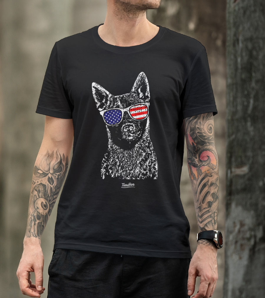 Australian Cattle Dog USA Flag Blue Heeler Sunglasses T-Shirt