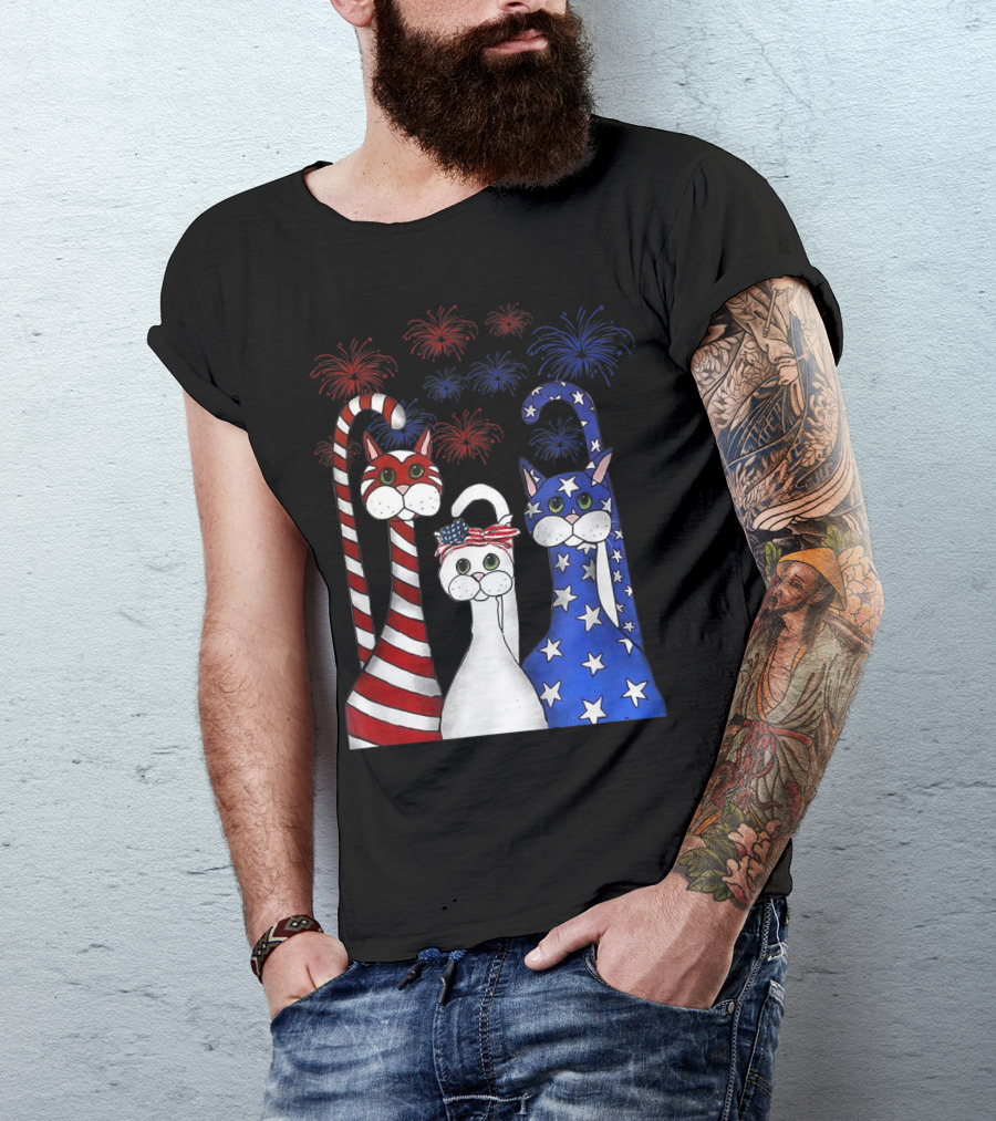 Cat Red White Blue American Flag Patriotic Fireworks T-Shirt