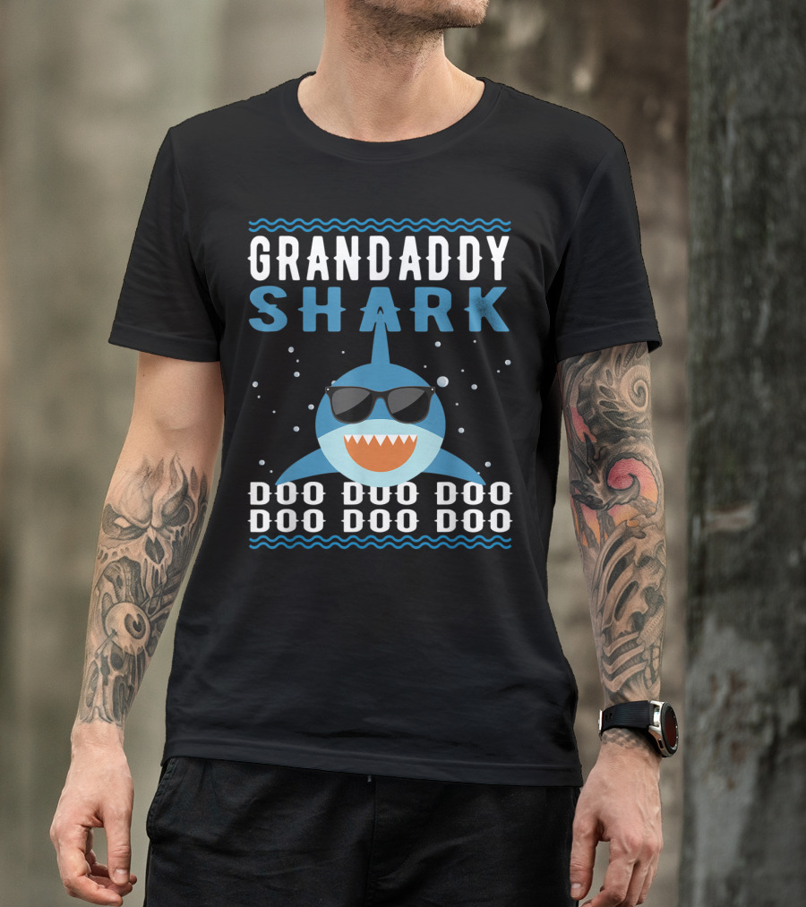 Grandaddy Shark Doo Doo Doo Sunglasses Funny Baby Mommy Kids Video T-Shirt