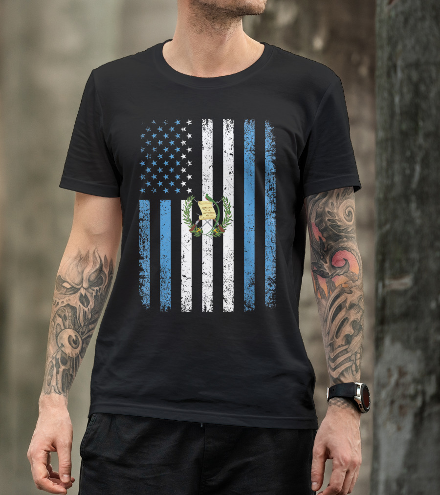 Guatemala USA Flag Mashup For 4th Of July Celebration American Guatemalan Unity Flag T-Shirt