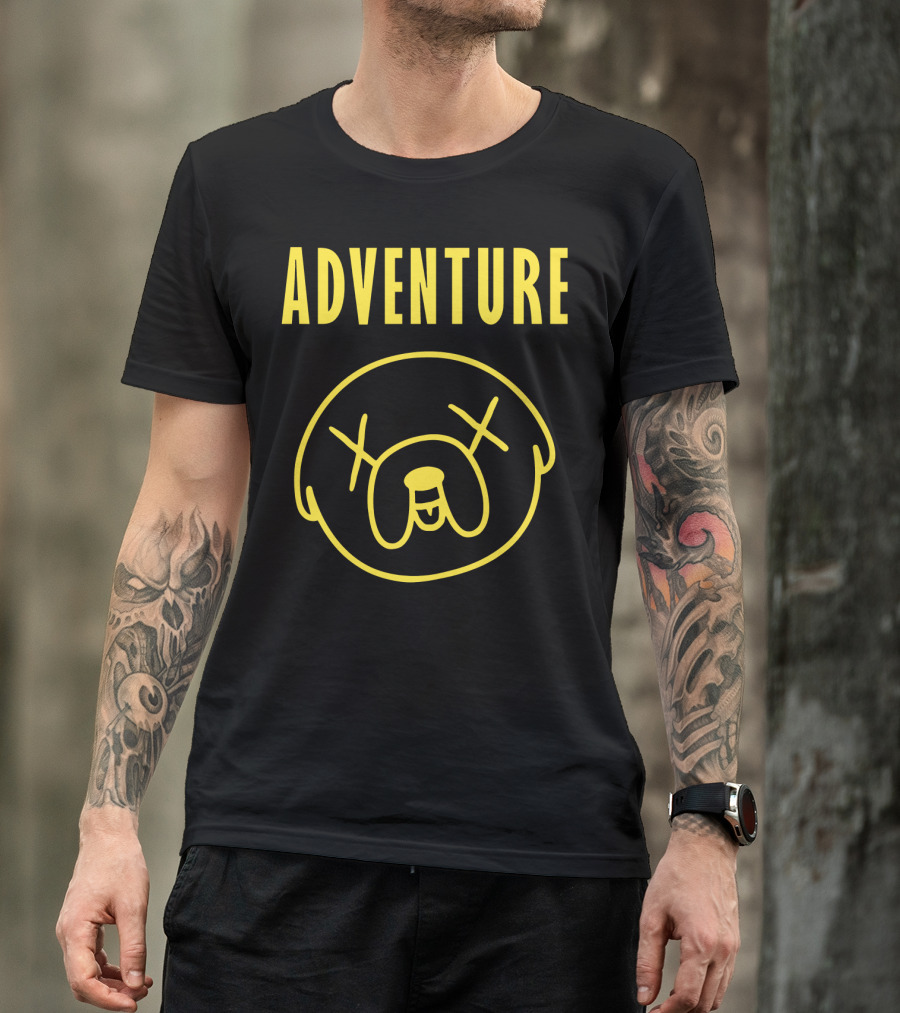 ADVENTURE PUG BAND Face Drawing T-Shirt