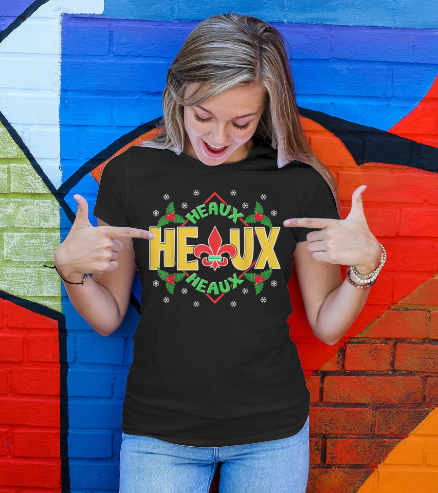 Heaux Heaux Louisiana New Orleans Christmas Fleur-de-Lis Snowflakes Holly T-Shirt