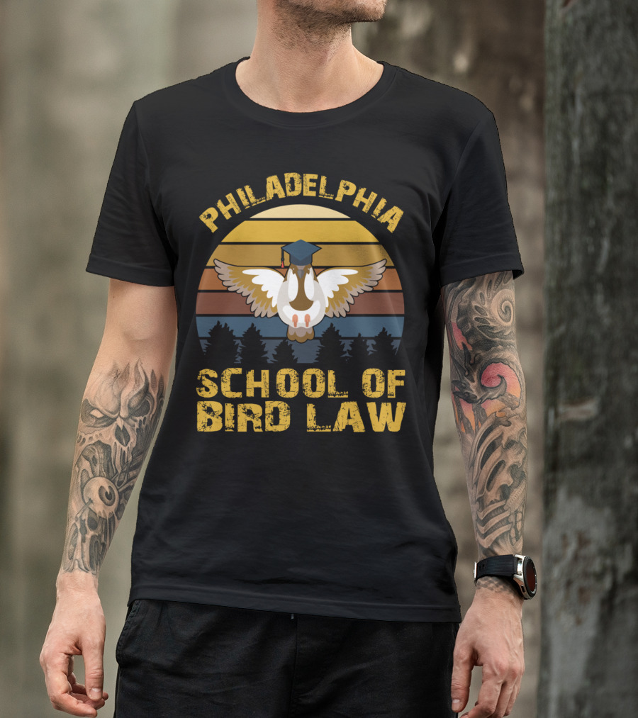 Philadelphia School Of Bird Law Vintage Retro Owl Graduation T-Shirt