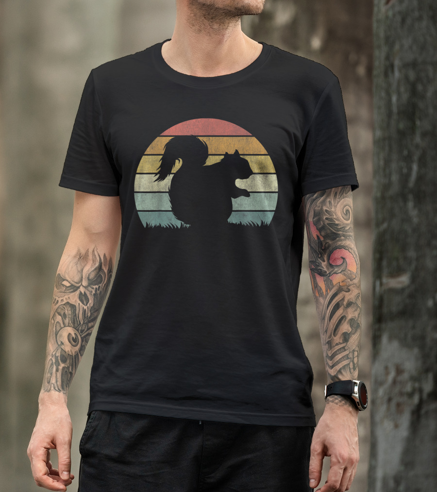 Vintage Sunset Squirrel Silhouette Stripes Retro Chestnut T-Shirt