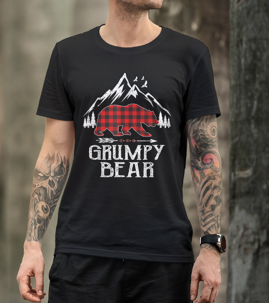 Grumpy Bear Red Plaid Buffalo Mountain Christmas Forest T-Shirt