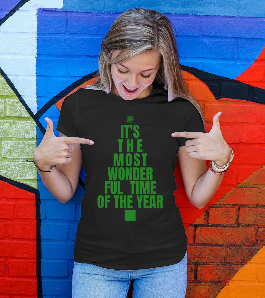 It's The Most Wonderful Time Of The Year Christmas Tree Design Green T-Shirt