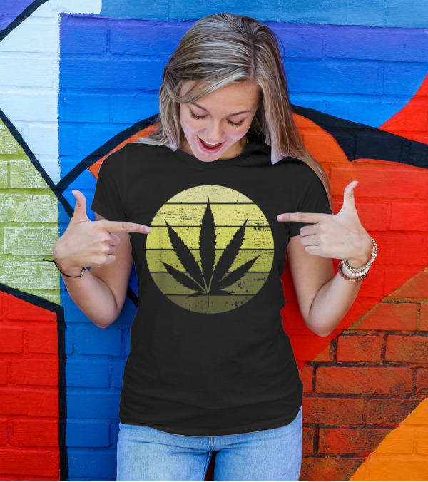 Marijuana Leaf Cannabis THC Weed Green Circle T-Shirt