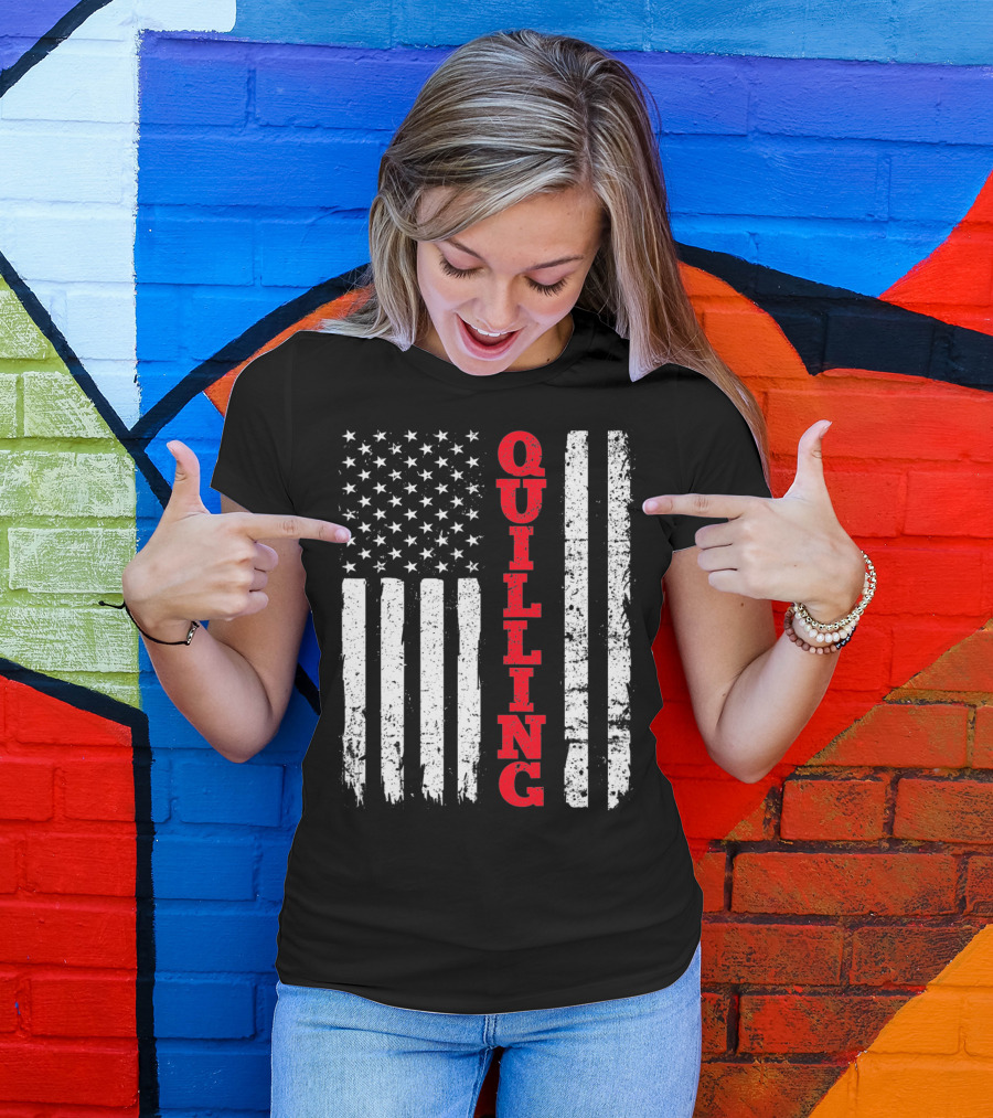 Quilting USA American Flag Enthusiast Camp Hike Fan T-Shirt