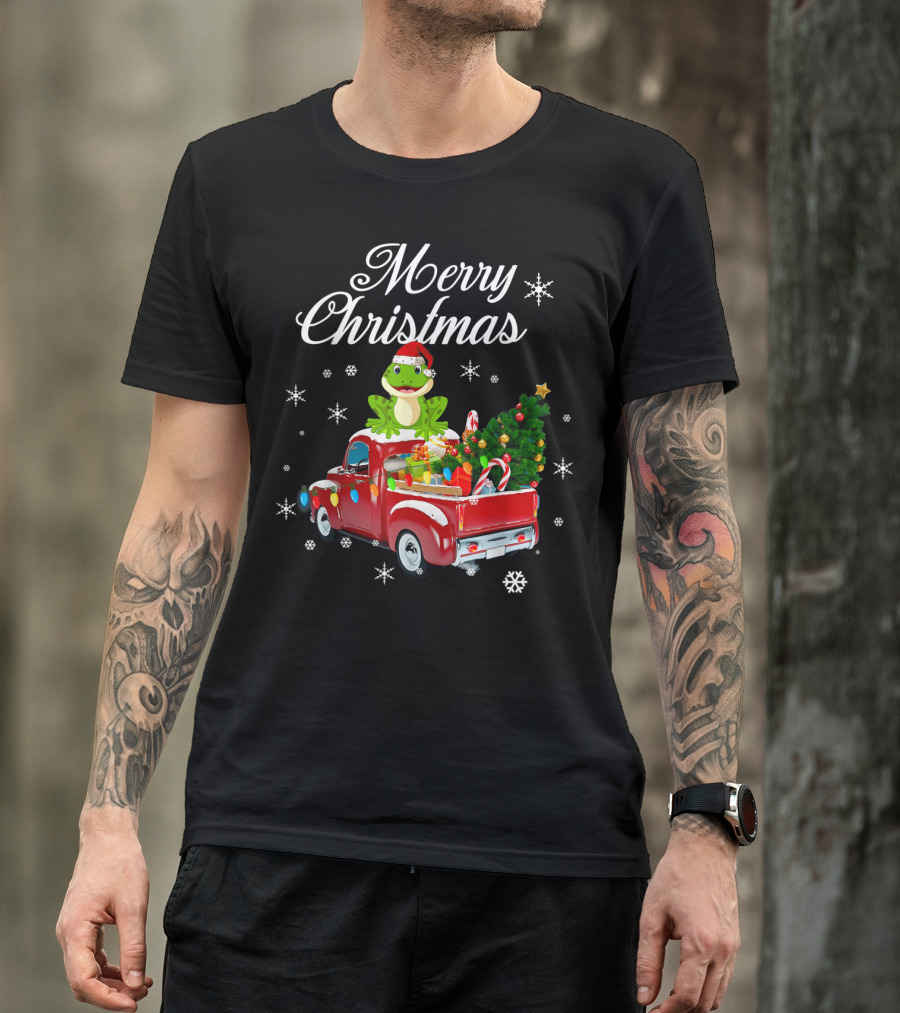 Merry Christmas Frog With Gifts In Red Truck With Tree And Snowflakes T-Shirt