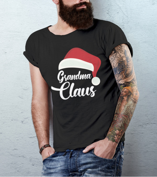 Grandma Claus Matching Family Santa Hat T-Shirt