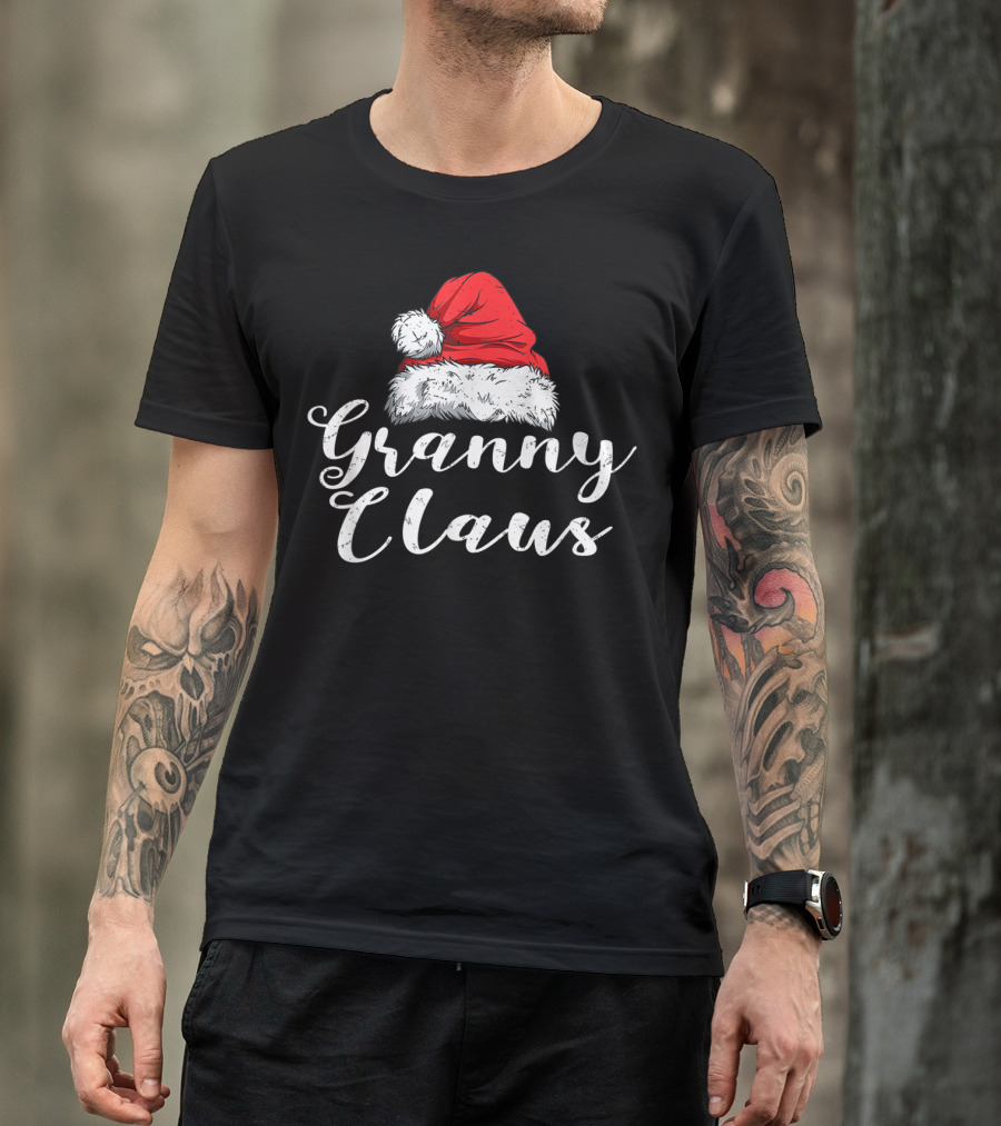 Granny Claus Matching Family Group Christmas Holiday Santa Hat T-Shirt