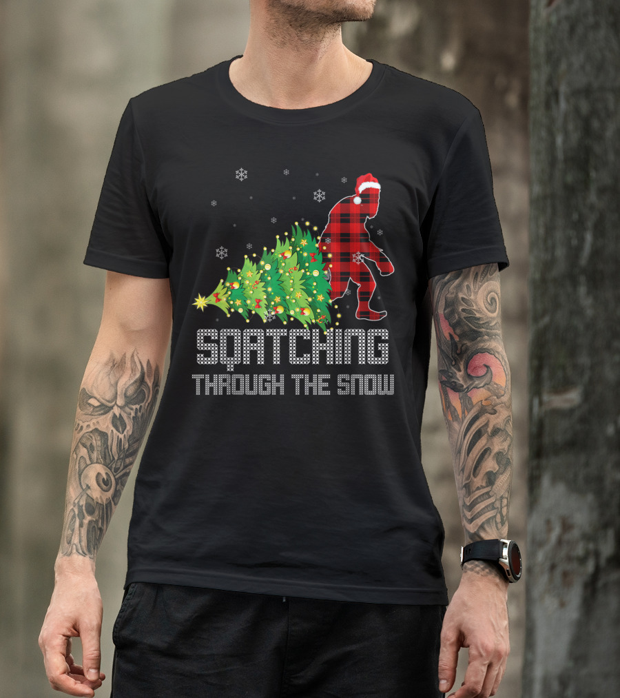 Squatching Through The Snow Plaid Sasquatch Christmas Tree Snowflakes T-Shirt