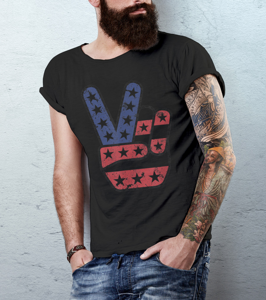 4Th Of July American Flag Peace Sign Hand Stars Stripes T-Shirt