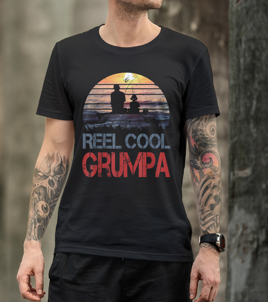 Father's Day Reel Cool Grumpa Fishing Silhouette With Sunset Background T-Shirt