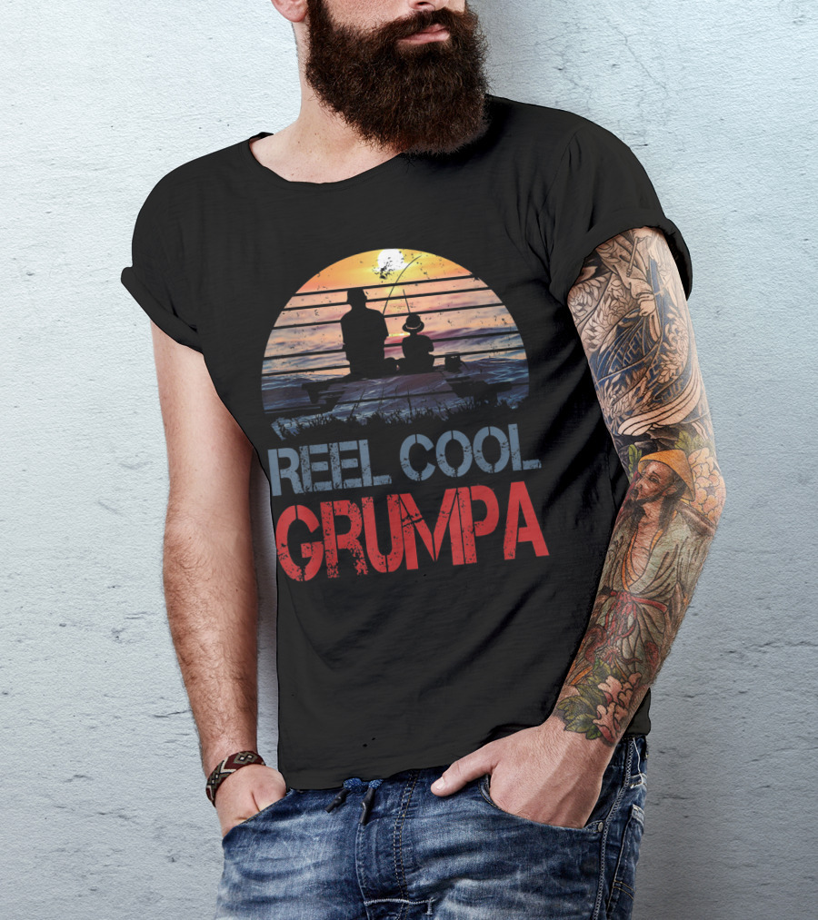 Father's Day Reel Cool Grumpa Fishing Silhouette With Sunset Background T-Shirt