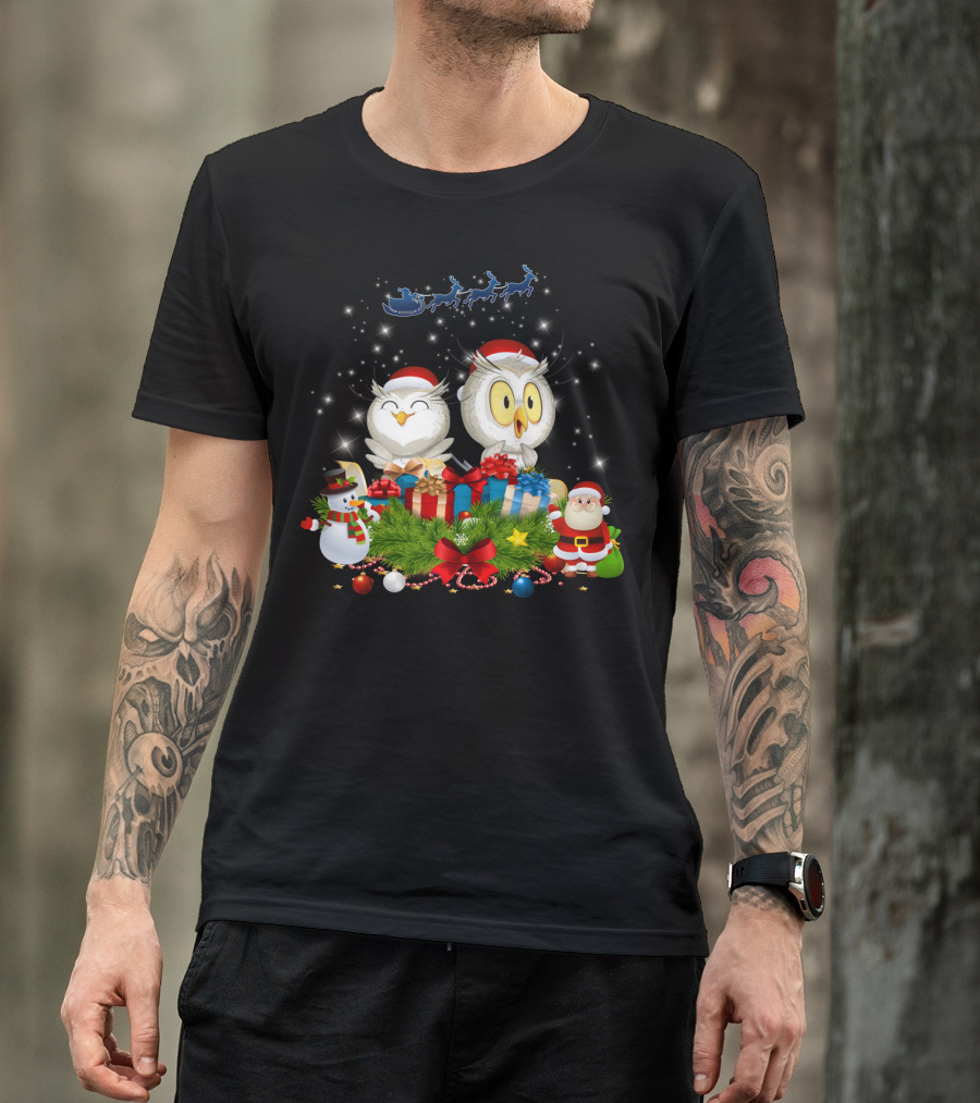 Waiting For Santa Owls With Gifts And Snowman Scene T-Shirt