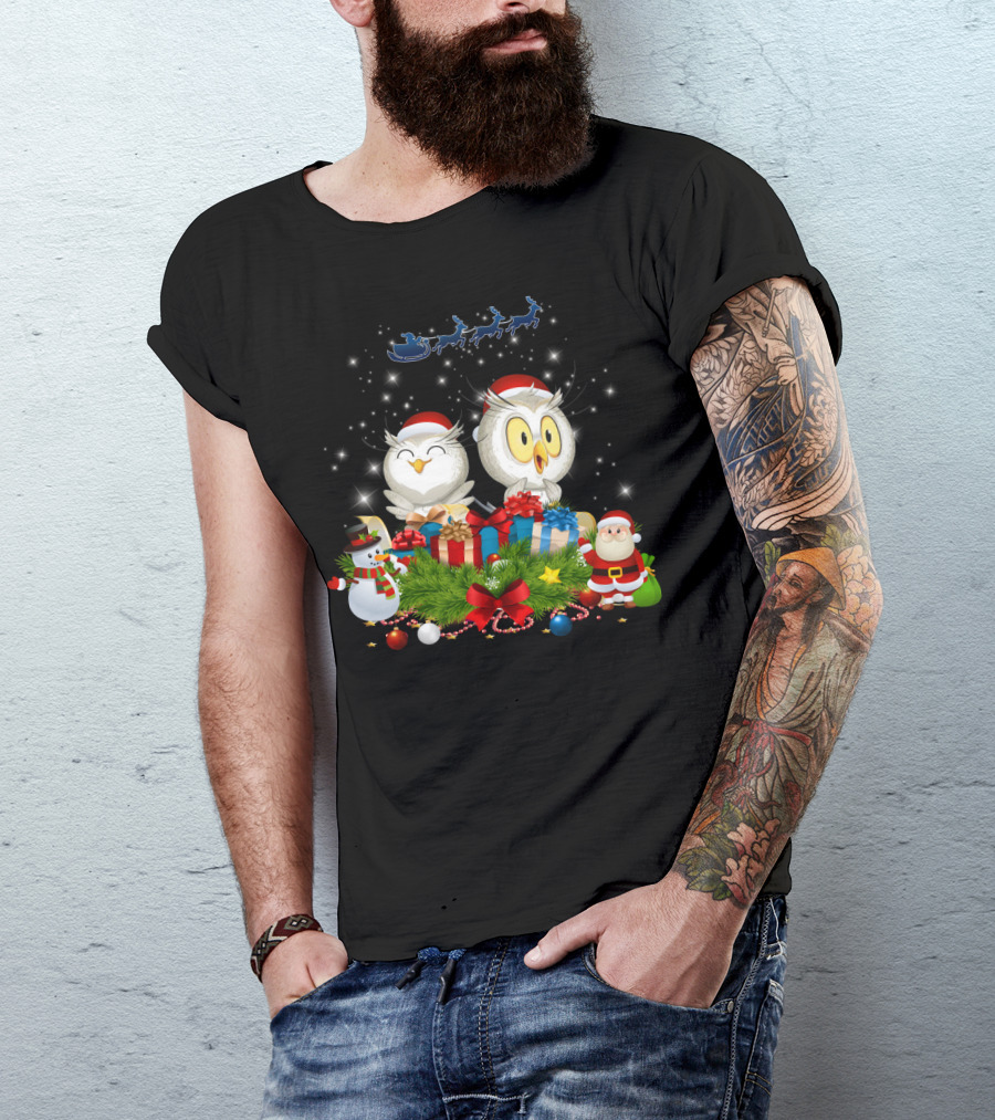 Waiting For Santa Owls With Gifts And Snowman Scene T-Shirt