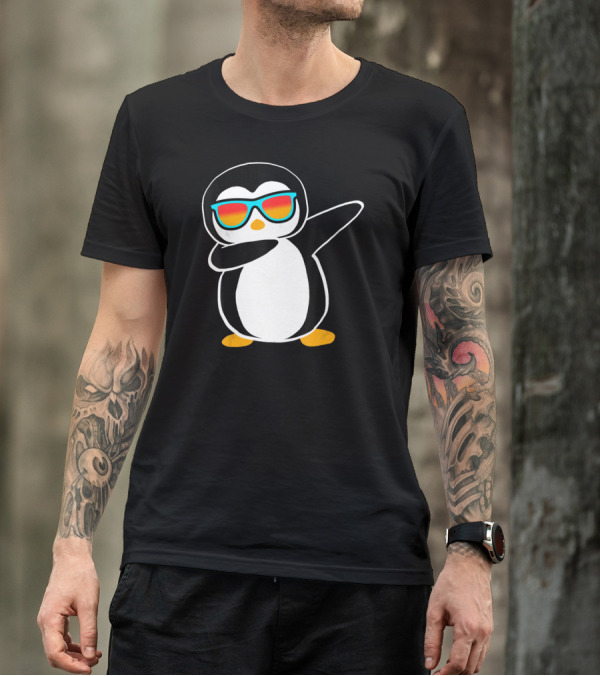 Dabbing Penguin Cute Animal With Sunglasses Birthday Party T-Shirt