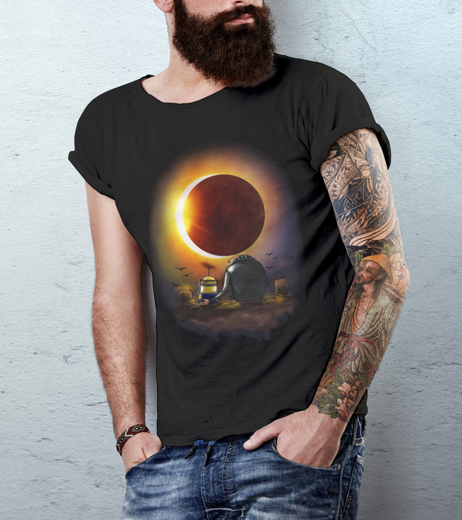 Gru And Kevin Watching Solar Eclipse Minions Despicable Me T-Shirt