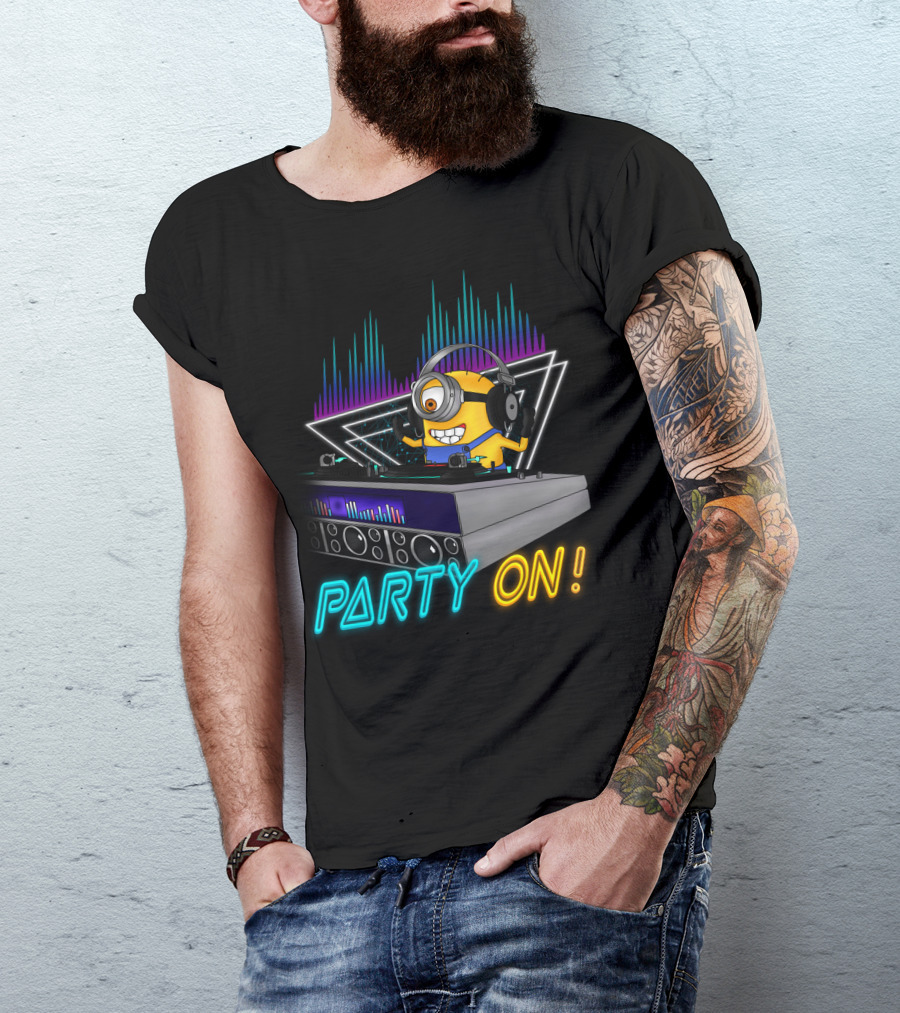 Despicable Me Minions Party On DJ Remix Vibes T-Shirt