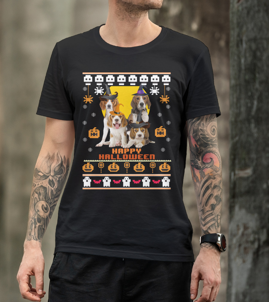 Beagle Happy Halloween Witch Hats And Pixelated Ghosts T-Shirt
