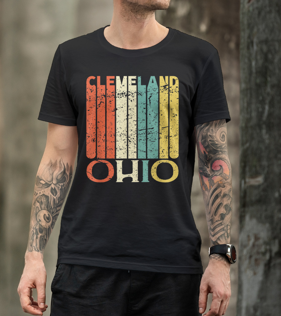 Cleveland Ohio Retro Vintage Stripes T-Shirt