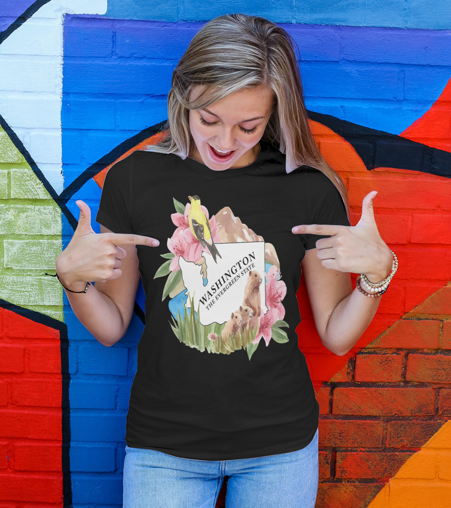 Washington The Evergreen State Map With Wildlife And Flowers T-Shirt