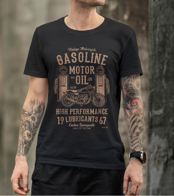 Vintage Motorcycle Gasoline Motor Oil 1976 High Performance Lubricants Custom Spareparts T-Shirt