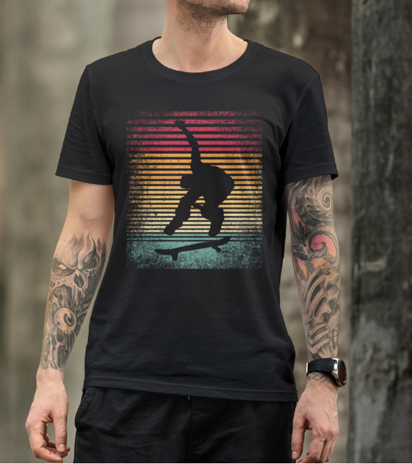 Vintage Style Skateboarding Skate Skater Silhouette Retro Stripes T-Shirt