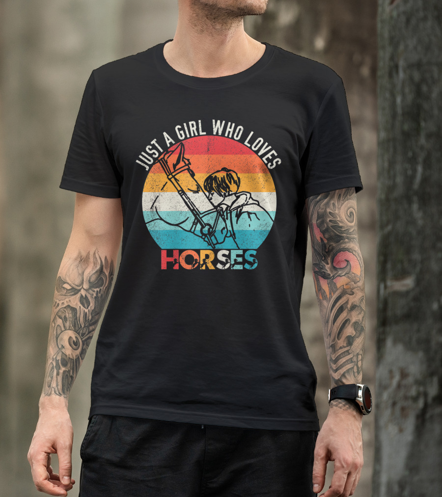 Just A Girl Who Loves Horses Vintage Horse Retro Stripes T-Shirt