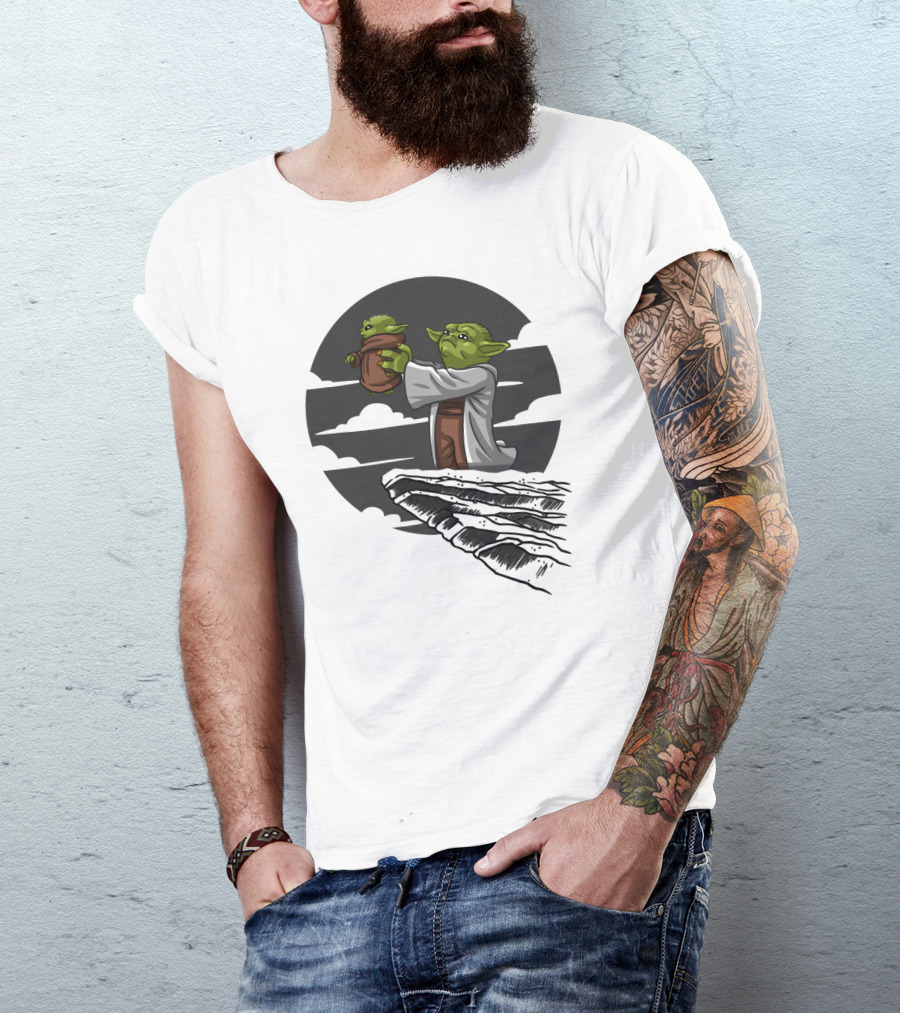 Mandalorian Star Wars Baby Yoda Kawaii Rafiki Moment T-Shirt