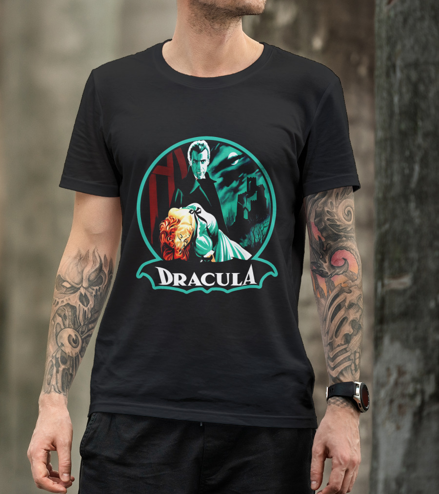 Dracula Bela Lugosi Vintage Horror Gothic Castle Dark Moonlit Night T-Shirt