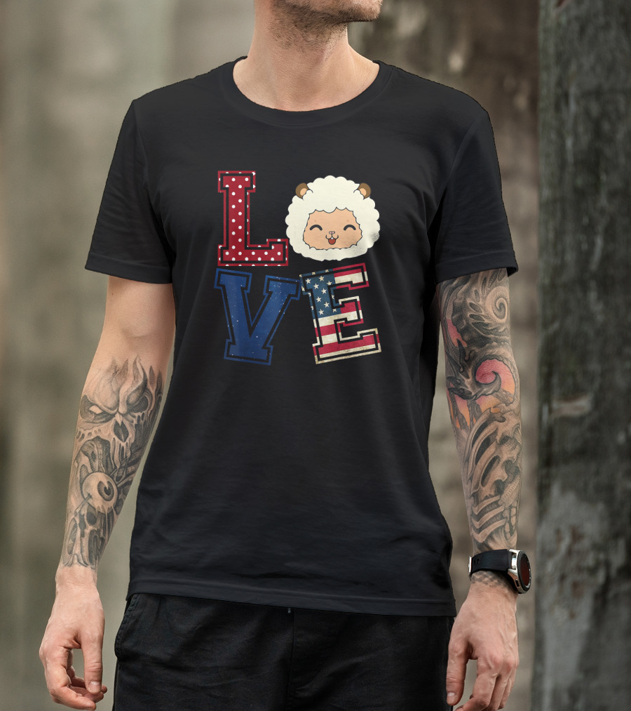 LOVE Sheep Face American Flag Red White Blue Stars Stripes T-Shirt