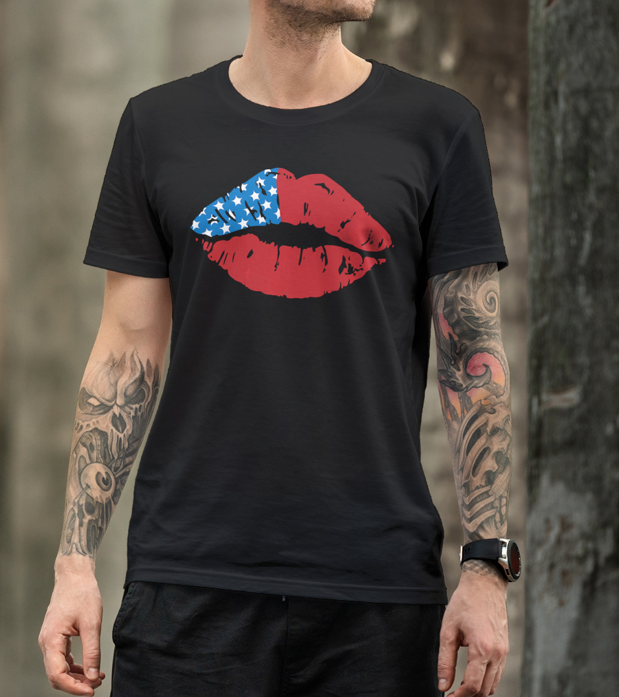 Cute 4th Of July USA Patriotic Flag Lips T-Shirt