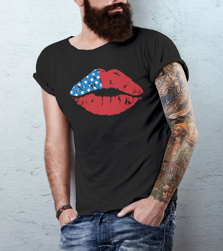 Cute 4th Of July USA Patriotic Flag Lips T-Shirt