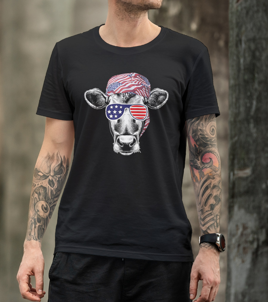 Patriotic Cow 4th Of July American Flag Sunglasses Bandana T-Shirt