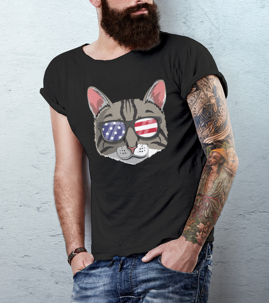 Tabby Cat Patriotic USA 4th Of July American Flag Sunglasses T-Shirt