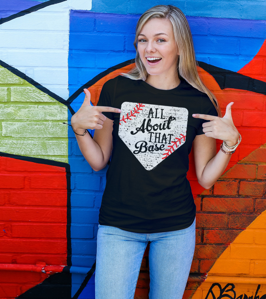 All About That Base Mom Cute Baseball Player Home Plate Red Stitches T-Shirt